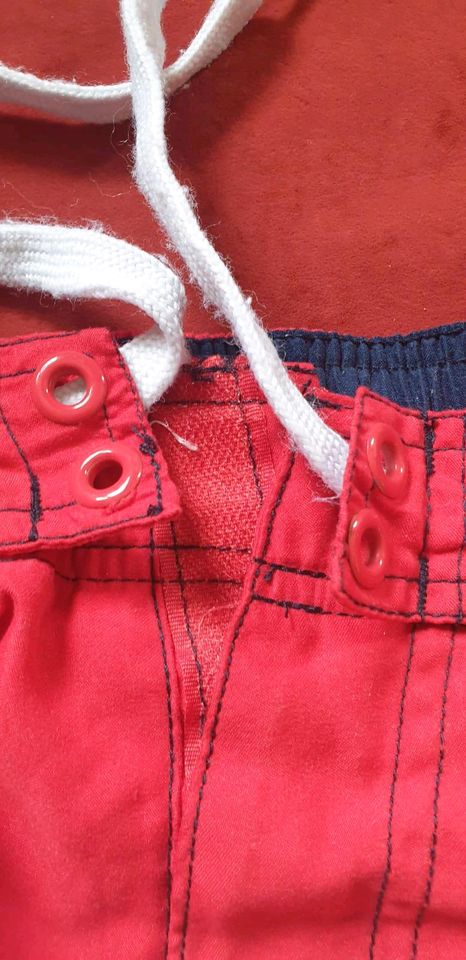 U.S. Polo Assn. Herren Badehose Gr. M Rot Weiß Blau aus USA in Frankfurt am Main