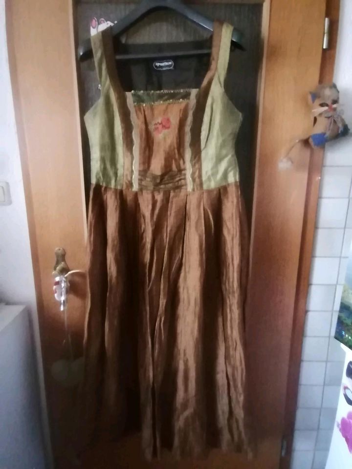 Dirndl von Sportalm Kitzbühel in Holzheim a. Lech