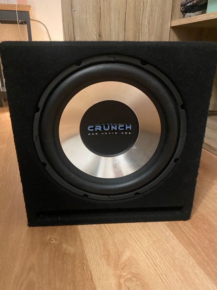 Crunch Subwoofer & Endstufe 1000 Watt in Breitenberg