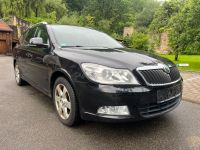 Skoda Octavia Combi Elegance / Leder / PDC / Sitzheiz. Baden-Württemberg - Tübingen Vorschau