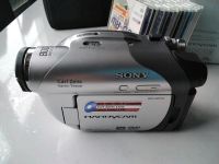 Sony Handycam DCR-DVD105E  silber Nordrhein-Westfalen - Engelskirchen Vorschau