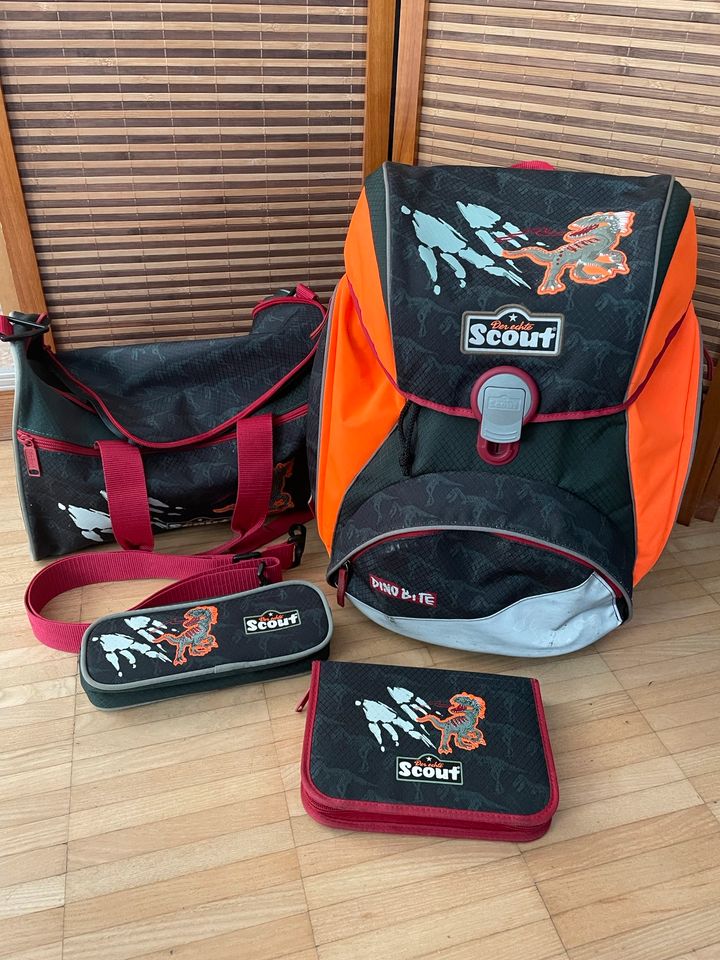 Der echte Scout Kinderschulranzen Schultasche  Set in Erding