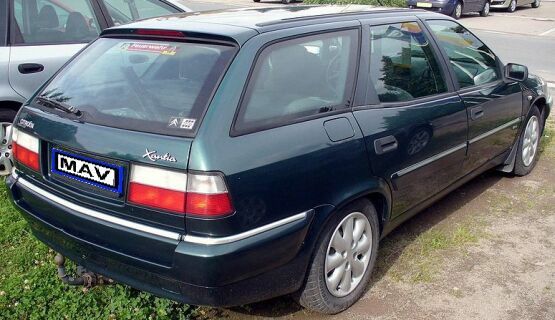 NEU + Kotflügel > Citroen Xantia [ X > R ] Original 96125128 MF in Bruchköbel