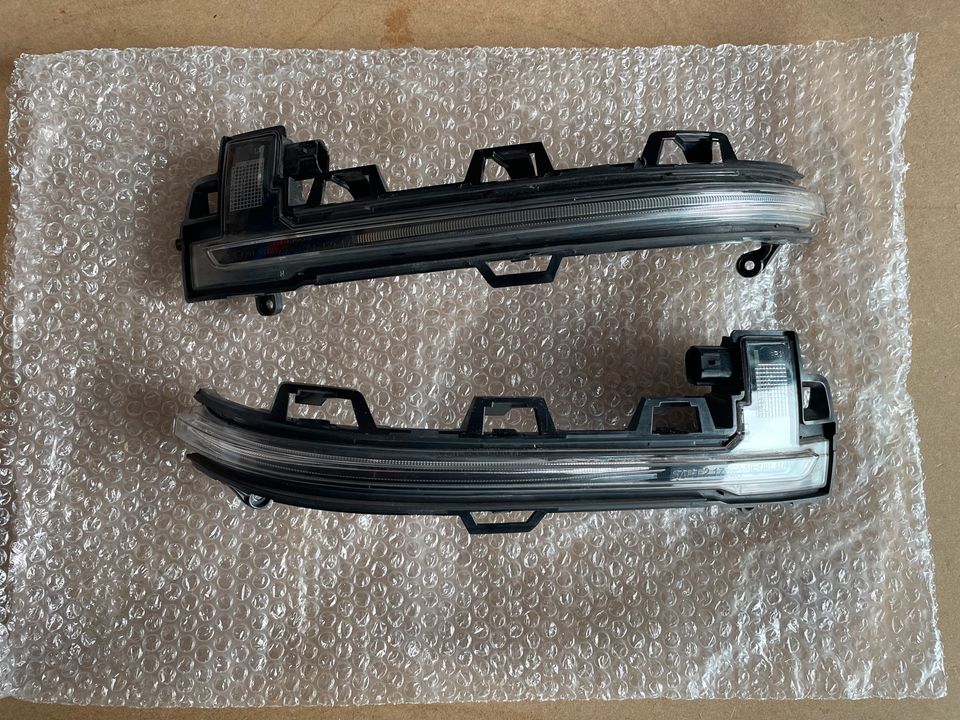 Original Satz BMW X3 G01/F97 Seitenblinker (links/rechts) in Willich