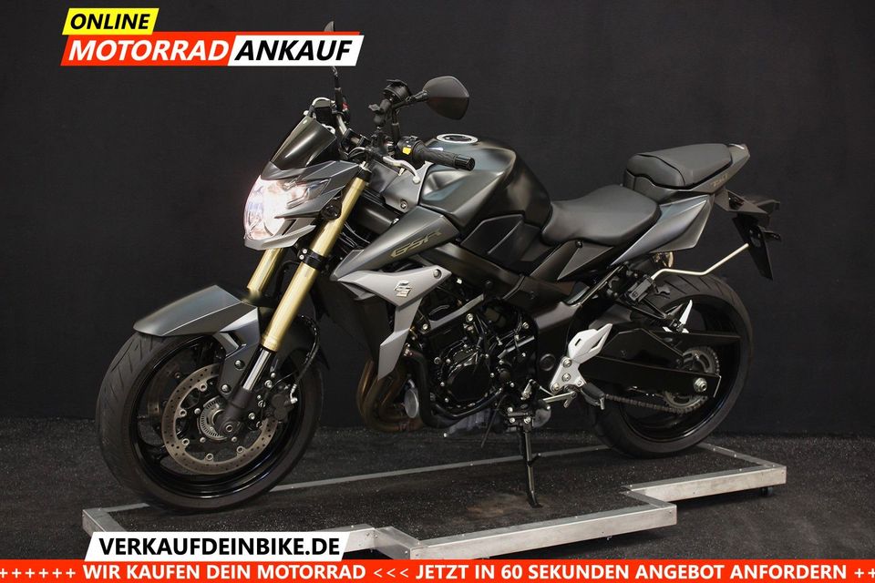 Suzuki GSR 750 *1.Hnd + Wie Neu/ Absolut TOP* in Hagenbach