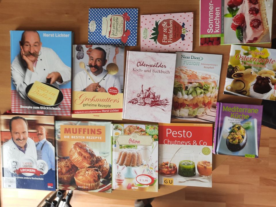 Bücher Konvolut Kochen und Backen in Schönbrunn