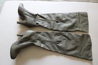 graue Overknee-Stiefel Gr. 41 von Jumelles (244) Niedersachsen - Osnabrück Vorschau