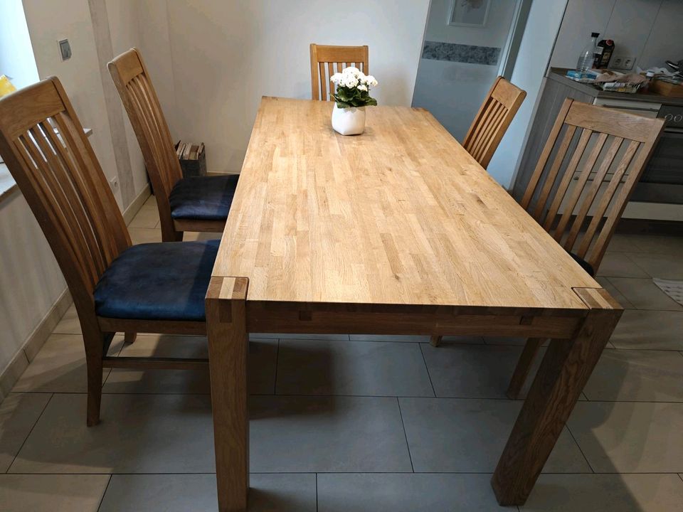 Esstisch mit 6 Stühlen Holz top Zustand ' in Kamp-Lintfort