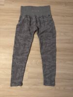 NVGTN Camo Seamless Leggings Gr. M grau Hamburg - Wandsbek Vorschau