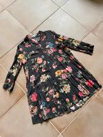 Kleid Hemdkleid Reserved Blumen Viskose Größe S 36 Niedersachsen - Lengede Vorschau