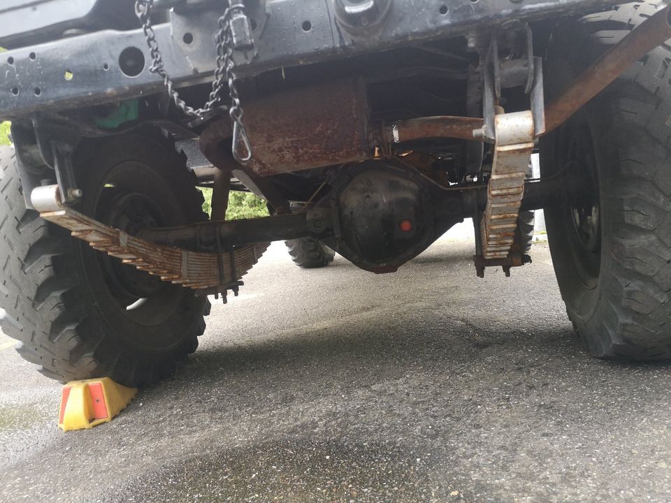 Kaiser-Willys Jeep CJ-5 24V zum restaurieren - ohne Schweißarbeit in Reichenau