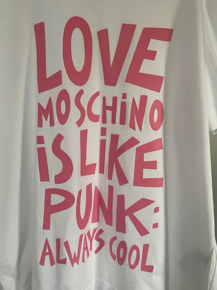 Love Moschino T-Shirt XL (42/44) MEGA!!! in Dortmund