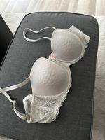 Hunkemöller BH abnehmbare Träger Creme weiß 75D Saarland - Neunkirchen Vorschau