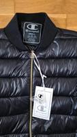 Neue Mantel Jacke Gr. S Marke Champion Damen Mädchen schwarz mit Bayern - Karlsfeld Vorschau