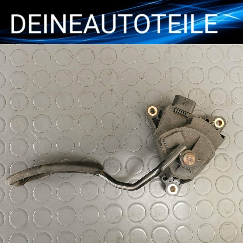 Renault Megane 2 Gaspedal Pedal Gas Geber Sensor 8200153268 in Berlin