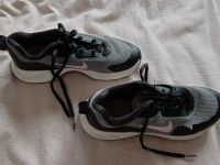 Nike Kinder Sneaker "Wearallday", 36, grau mit pink Niedersachsen - Goslar Vorschau