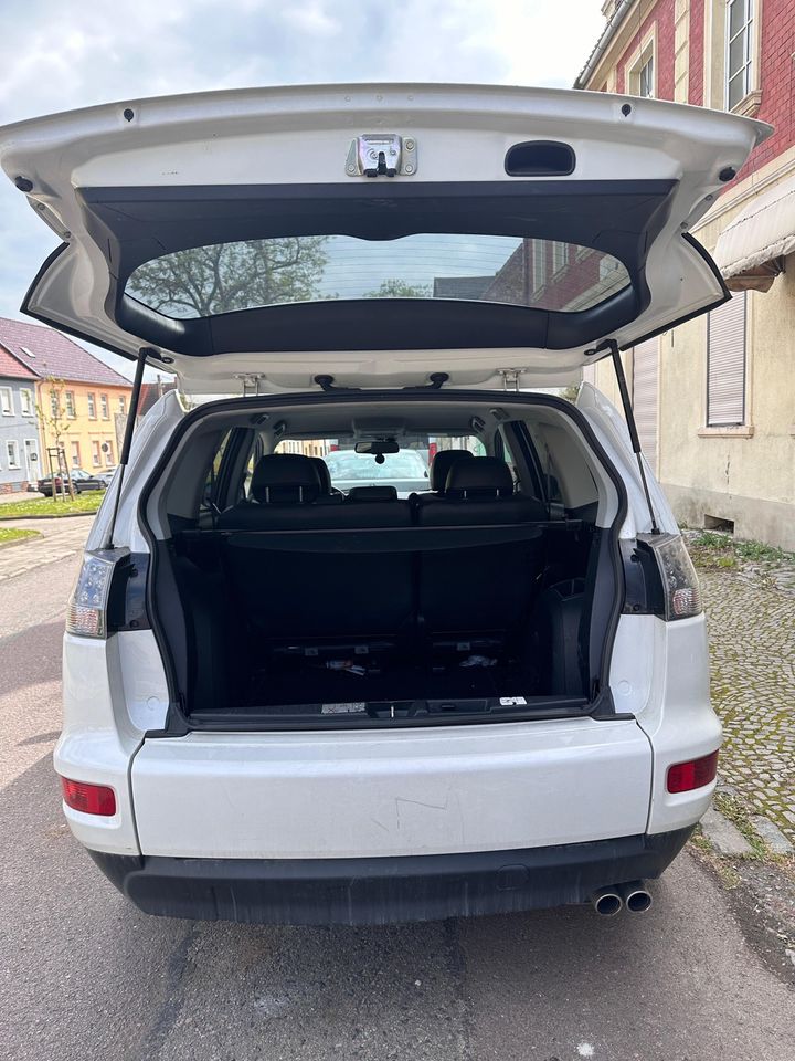 Mitsubishi Outlander 2.2. 177 ps in Bernburg (Saale)