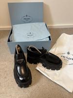 PRADA Halbschuh Monolith Gr 38 Nordrhein-Westfalen - Eschweiler Vorschau