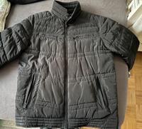 s.Oliver Herren Steppjacke, schwarz, Größe L – neuwertig Frankfurt am Main - Sachsenhausen Vorschau