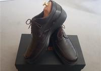 Original Hugo Boss Herrenschuhe Gr. 45 super bequem Lederfussbett Hessen - Wiesbaden Vorschau