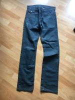 Zara Man Deluxe Jeans gr 38 neu gerade geschnittene Jeans Hannover - Vahrenwald-List Vorschau