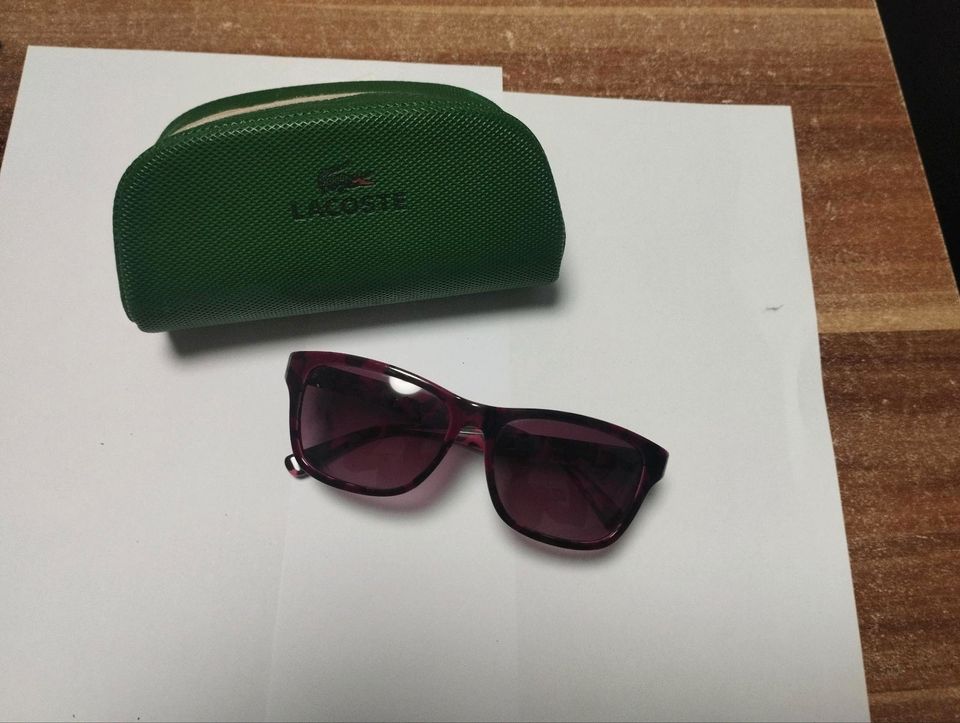 Lacoste Sonnenbrille Damen Camouflage in Hildesheim