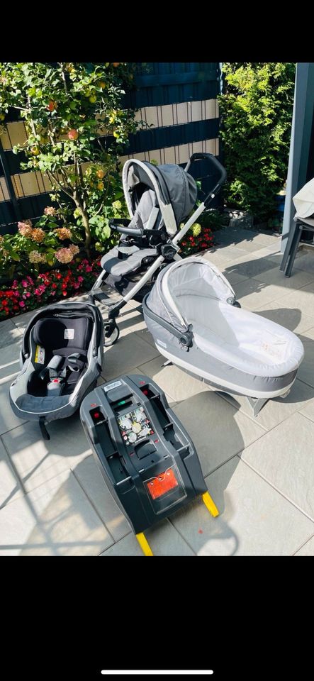 Kinderwagen Set PEG Perego Isofix Baby Schale in Bürstadt