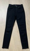 Only Jeans schwarz Gr. xs 32 Blush Life Mid neu! Niedersachsen - Rastede Vorschau