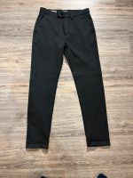 Chino Hose dunkel Jack&Jones Herren W28 L30 nie getragen slim fit Nordrhein-Westfalen - Harsewinkel - Greffen Vorschau