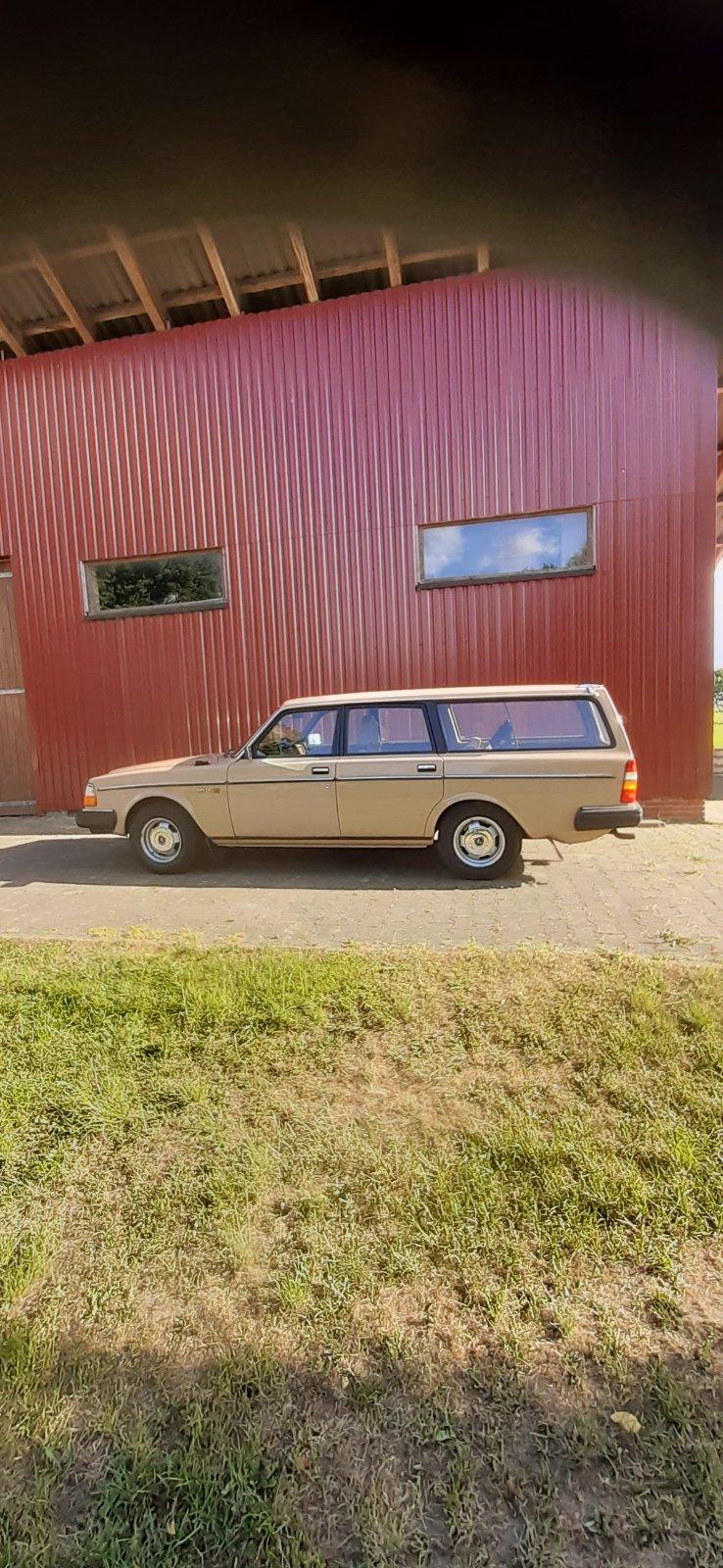 Abbildung des Autos Volvo 245 Kombi Diesel