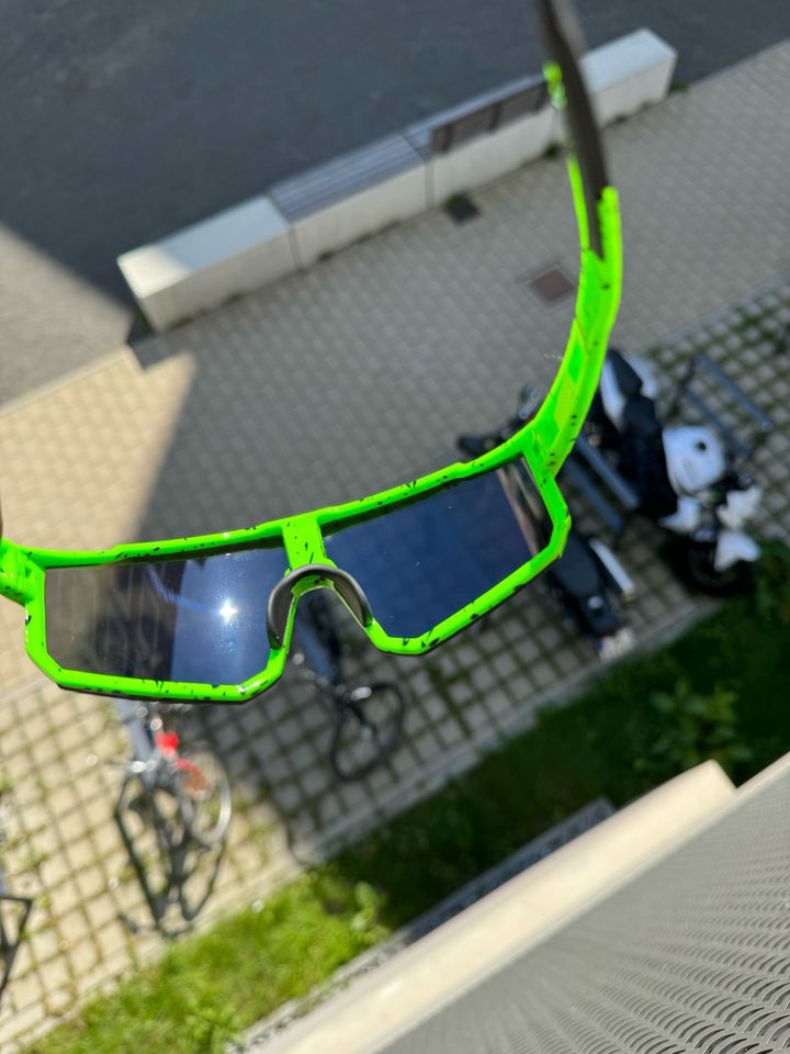 Neu Sportbrille Fahrradbrille Sonnenbrille Laufbrillen in Berlin