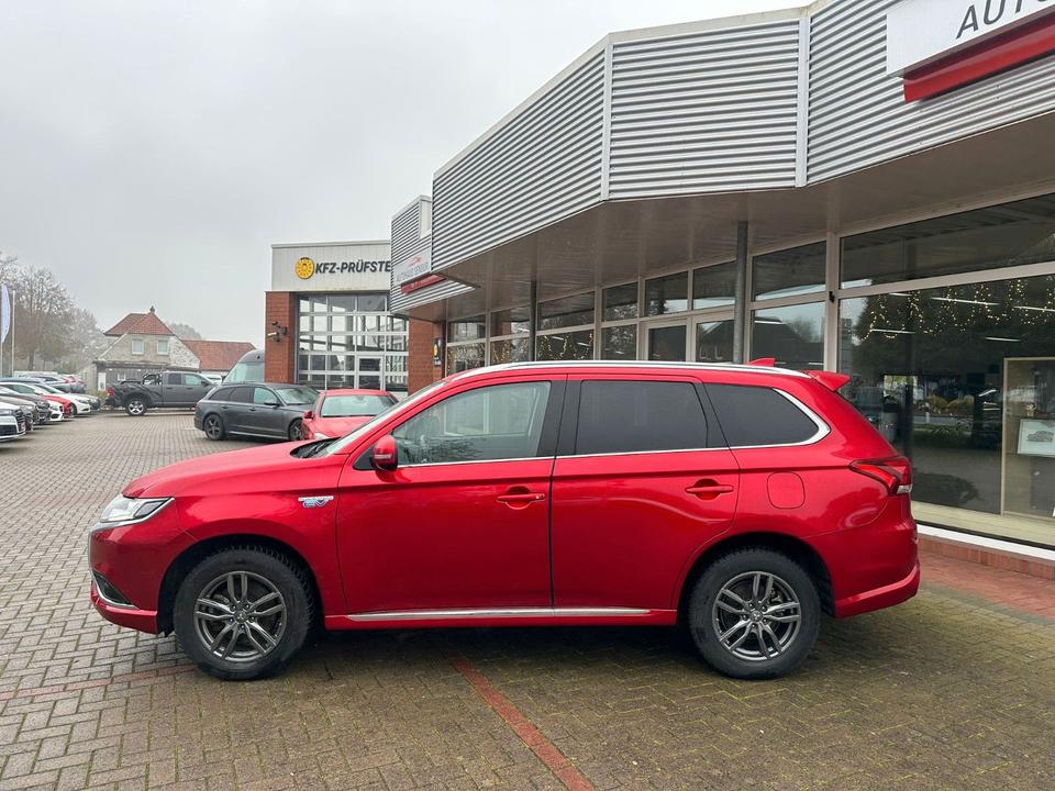 Mitsubishi Outlander PHEV Basis 4WD*CAM*SERVICE NEU*1.HAND in Menslage
