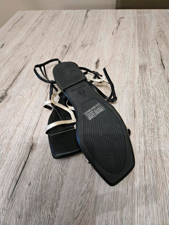 Damen sandalen in Neckarsulm
