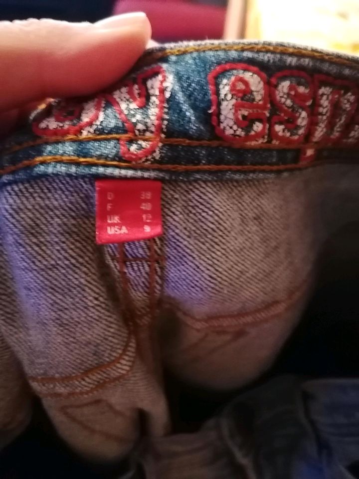 Esprit Jeans Gr. 38 in Aßlar