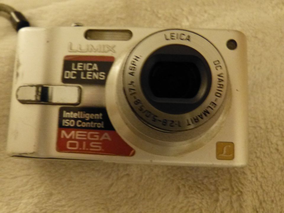 Kamera LUMIX MEGA O.I.S. 5.0 in Wenden