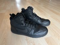 Nike Sneaker / Schuhe Court Borough Mid, Gr 44, neuwertig Brandenburg - Panketal Vorschau
