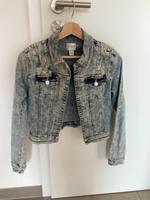 GUESS Jeansjacke Damen XS wie NEU Bayern - Weyarn Vorschau