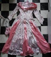 Prinzessinnenkleid Größe 140 mit Beutel Köln - Braunsfeld Vorschau
