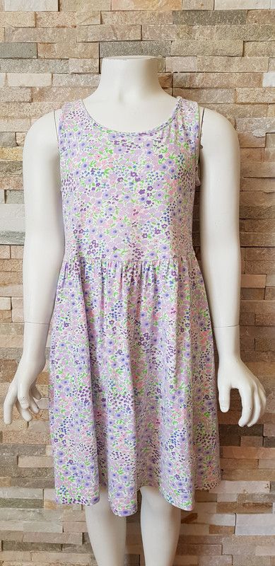 H&M - Kleid - lila Blumen - für Mädchen - Größe 134/140 in Viersen