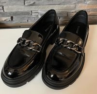 Loafer schwarz Lack mit silberner Applikation - Gr 34 - neu Obergiesing-Fasangarten - Obergiesing Vorschau