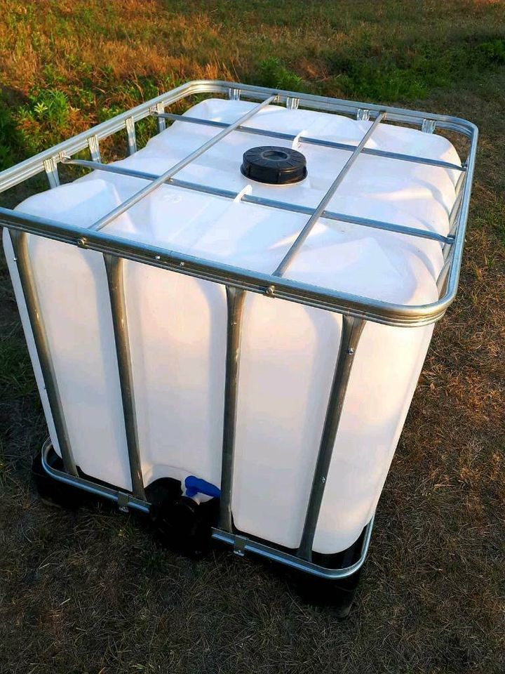 IBC Container 1000l Regenfass Garten Hochbeet Teich Wasser in Baden