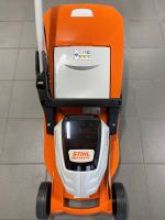 *Ausstellungsstück* Stihl Rasenmäher RMA 443 PV Komplettset Kr. München - Feldkirchen Vorschau