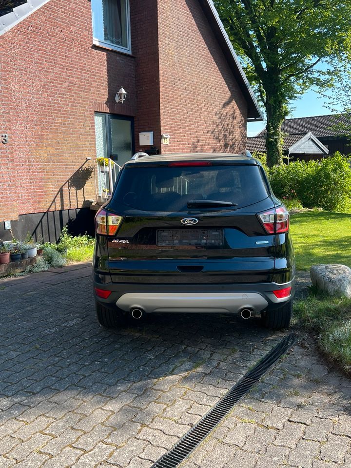 Ford Kuga 1.5 EcoBoost in Badendorf Holstein