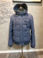 Guess Winterjacke Gr. XL ( L) dunkelblau Niedersachsen - Nordhorn Vorschau