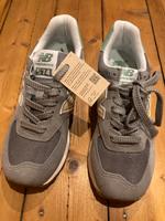 New Balance Sneaker 574 Damen grau NEU Leipzig - Gohlis-Nord Vorschau