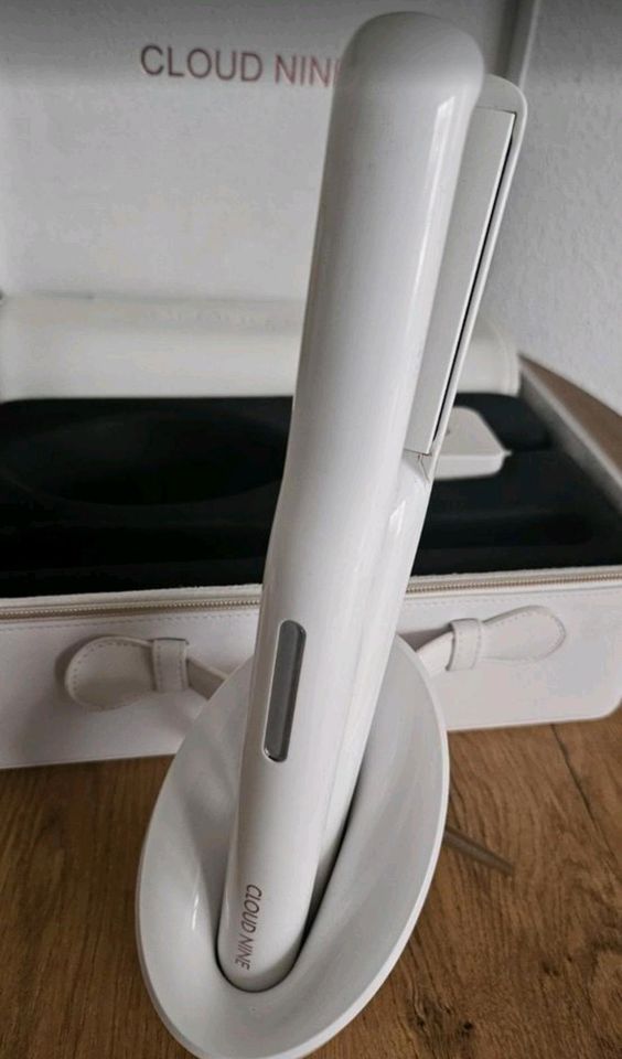 Cloud 9 Cordless Iron Pro Glätteisen *neuwertig inkl. RG in Hannover