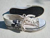Sneaker/ Chucks Mickey Mouse Gr. 38 super Zustand Baden-Württemberg - Korntal-Münchingen Vorschau