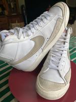 Nike Sneaker Turnschuh Sportschuh Gr.41 Niedersachsen - Edewecht Vorschau