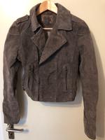Review Kurz- Lederjacke NEU Gr.M/38 Echtleder Niedersachsen - Celle Vorschau