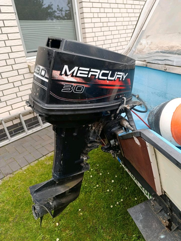 Motorboot mit 30PS Mercury in Achim